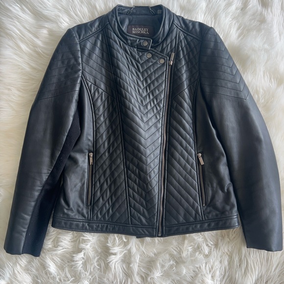 $349 Badgley Mischka Black soft leather Chevron quilted Biker jacket slim fit L - Picture 15 of 15